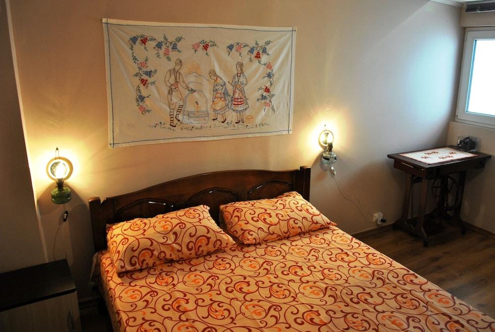 10 Coins Hostel & Tours София Экстерьер фото
