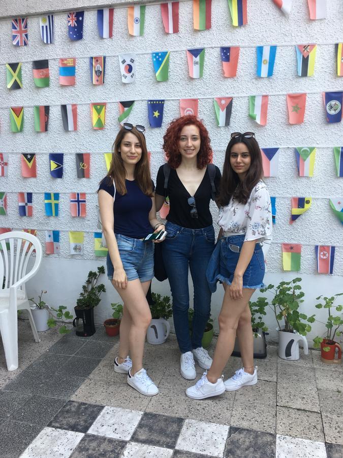 10 Coins Hostel & Tours София Экстерьер фото